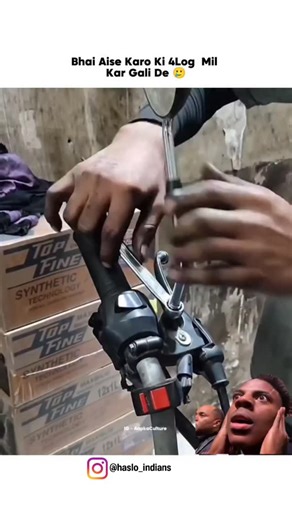 haslo Indians 🇮🇳 on Instagram: "日本利用压电瓷砖将脚步转化为电能。这些瓷砖捕捉来自你脚步的动能。当你行走时，你的重量和动作会对瓷砖产生压力。瓷砖会轻微弯曲，从而产生机械应力。瓷砖内部的压电材料将这种应力转化为电能。每一步都会产生少量电荷，而数百万步结合在一起就能产生足够的电力来驱动 LED 灯、数字显示屏和传感器。在像涩谷车站这样繁忙的地方，每天大约有 240 万个脚步为这一系统作出贡献。这些电能可以被储存或立即使用，从而减少对传统电力来源的依赖，并支持可持续的城市基础设施。这种方法将日常运动转化为实用的可再生能源 #日本 #知识 #事实 #你知道吗 #推荐 #科技 #创新 #历史 #技术 #实验 #热门 日本利用压电瓷砖将脚步转化为电能。这些瓷砖捕捉来自你脚步的动能。当你行走时，你的重量和动作会对瓷砖产生压力。瓷砖会轻微弯曲，从而产生机械应力。瓷砖内部的压电材料将这种应力转化为电能。每一步都会产生少量电荷，而数百万步结合在一起就能产生足够的电力来驱动 LED 灯、数字显示屏和传感器。在像涩谷车站这样繁忙的地方，每天大约有 240 万个脚步为这一系统