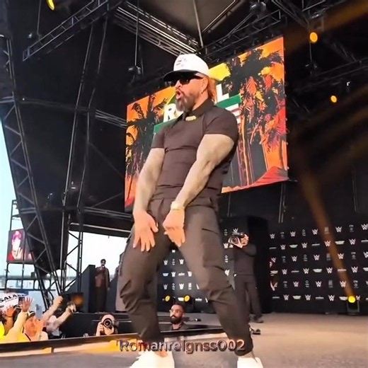 Jey USO pro max attitude 😱🤩 #wwe #shorts #shortvideo #wrestling #wrestlemania #jeyuso