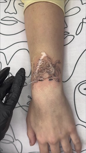 Small Medusa Tattoo Ideas for Women - Mini Cleopatra and Subtle Designs