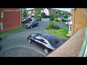 Yeskamo Floodlight Wireless Security Camera System