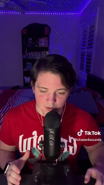 Valentine's Day Gifts and Love: Exploring Relationships through ASMR Whispers