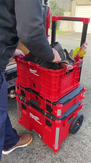Packout rolling box toolbox and crate - Milwaukee Tools