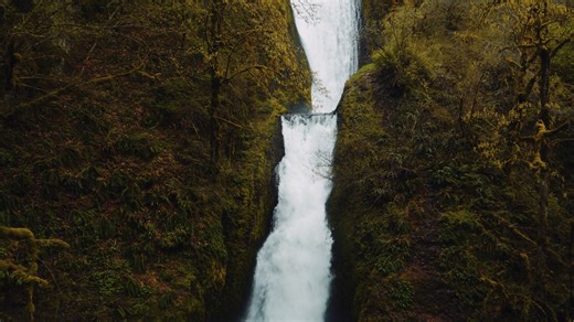 22 reactions | Bridal Veil Falls, nestled in the Columbia River Gorge...