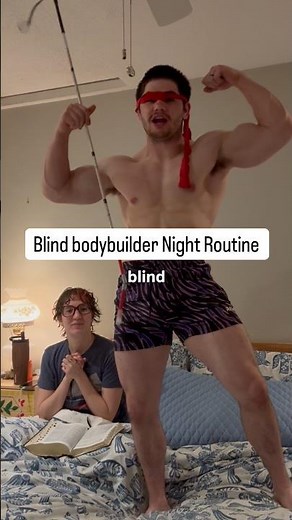 Blind bodybuilder’s night time routine #gym