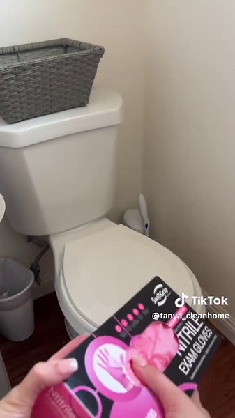 Every woman must know this✨ #cleaningtok#cleaningroutine#bathroomcleaning#howtoclean#toiletclean