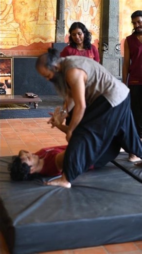 Master the hidden power of Kalaripayattu pressure points! ⚡ Precision, control