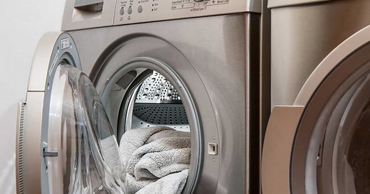 Lave-linge : toutes les pannes possibles et nos solutions pour les réparer facilement