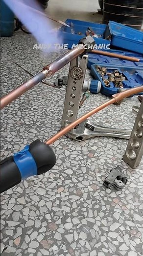 Brazing copper pipe fittings
