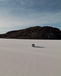 Descubre más sobre la Isla Incahuasi. Un lugar lleno de biodiversidad y vistas panorámicas únicas.🌵🏜✨ Síguenos para conocer más sobre el Salar de Uyuni y el sur de Bolivia. — Discover more about Incahuasi Island. A place full of biodiversity and unique panoramic views.🌵🏜✨ Follow us to know more about Uyuni Salt Flats and Southern Bolivia. #HidalgoTours #IslaIncahuasi #Biodiversidad #VistasÚnicas | Hidalgo Tours
