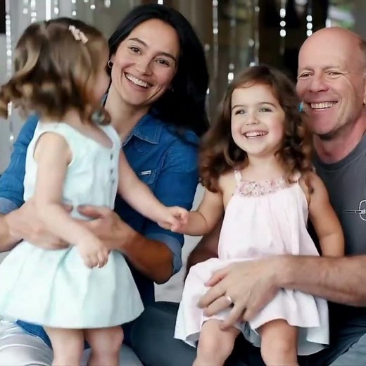 Bruce Willis: Family Joy #brucewillis #familyfirst #legendlife