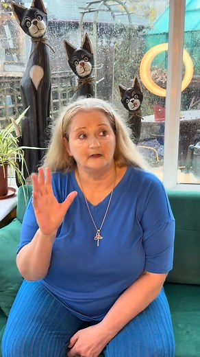 Thoughts on readings via live video/zoom etc | Mia Dolan