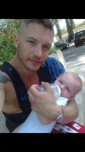 Tom Hardy's eldest son, Louis Thomas Hardy, has gone viral.
