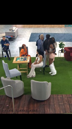 La casa clips on Reels