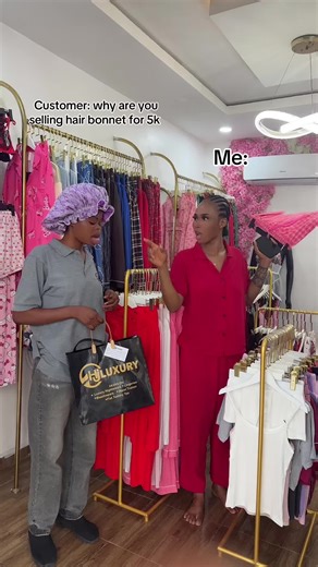 That English of Customers are always right no try am reach my store o 😏😒 #hjluxury #luxurynightwearvedorinwarri #menfashion #nightwears #newarrivals💕