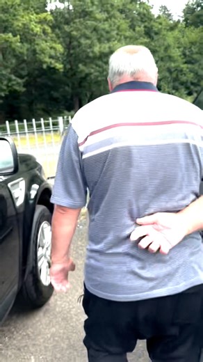 61K views · 1.2K reactions | He was extremely itchy | TheNylands | Facebook