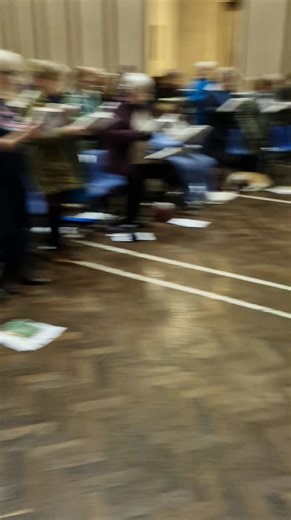 The choir will be rehearsing again tonight ready to put on a wonderful festive performance for you all on Saturday 13th December. Here is another sneak peak of what you can expect to hear. 😊 | South Devon Choir