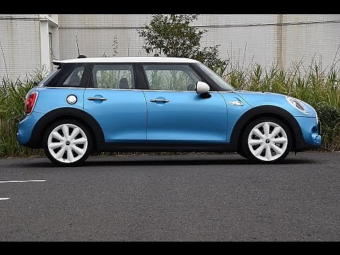 MINI COOPER 5ドア公道試乗