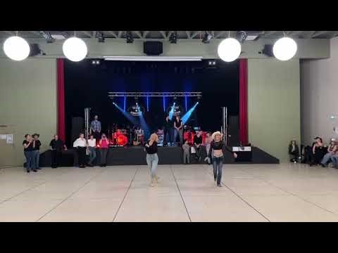 Dancing all the way, Line dance