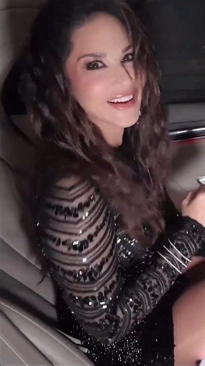 POV: My Song Comes On & I Can't Sit Still 😂❤️ | Sunny Leone