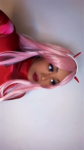 Im an actress btw. Zero Two Cosplay #zerotwo #zerotwodance