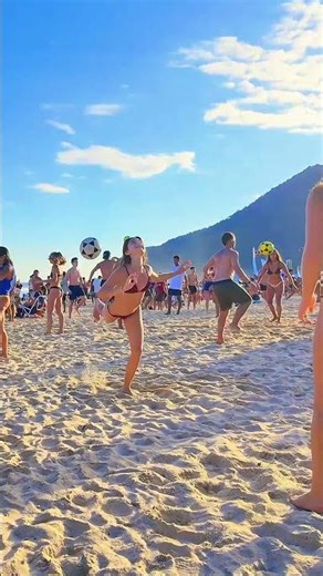 🌴 SUMMER AT MARESIAS BEACH 🌊 São Paulo, Brazil #shorts