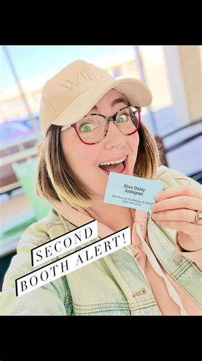 We’ve been keeping a secret! We have secured a second booth space over at Blue Daisy Antiques in Dothan! Thank you all for your continued support! We are excited to share some new ideas and finds with you all very soon! :) @Blue Daisy Antiques #cluttercore #dothanalabama❤ #antiques #vintage #thrift