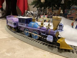 Running the Lionel Walt Disney World 50th Anniversary Train Set