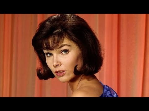 Yvonne Craig 🔥 Stockings,Pantyhose, Tights, Bikini, Nylon,Lingerie, Bodysuit, Mini Skirt