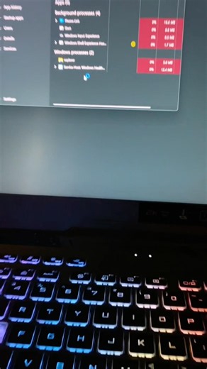 What to do if your taskbar has frozen or disappear on your windows pc