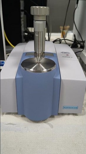FT-IR (Bruker)