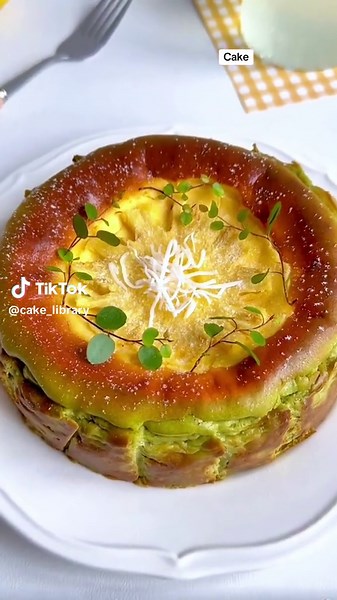 Pandan Pineapple Basque Cheesecake Recipe