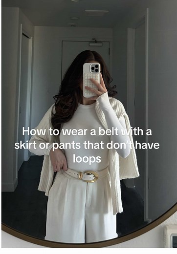 How to Wear a Belt with Skirts or Pants Without Loops
