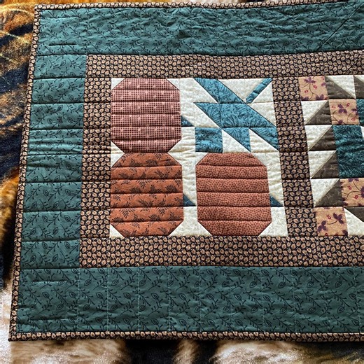 Quilted Pieced Table Runner, Autumn Theme With Pumpkins and Leaves 24.5x51.5 - Etsy