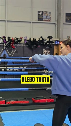 All About Muaythai App on Instagram: "Ako udierať háky? 🤔 TRÉNUJ THAJSKÝ BOX ROZUMNE! Viac podrobných tutoriálov nájdeš v @muaythai.app ☺️"