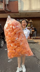 Christina on Instagram: ". BUBUR AYAM PORSI JAGAL!! Yo pasti Bubur Ayam Mayong … bubur 16rb tp porsinya luberrrr ampe gak bisa diaduk … boong lah klo bilang gak kenyang makan semangkok 😂😂 . . Bubur Ayam Mayong 📍RWP6 + J4P, Jln Blvd Timur, (Samping BCA Kelapa Gading) ⭐️ 9.25/10 ✅ Halal ⏰ 6.00 - 10.00, 16.00 - 21.00"