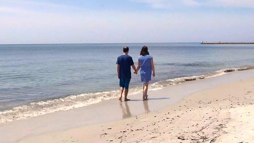 Spend your vacation making memories (not beds or meals) when you stay at Red Jacket Resorts on Cape Cod. | Red Jacket Resorts