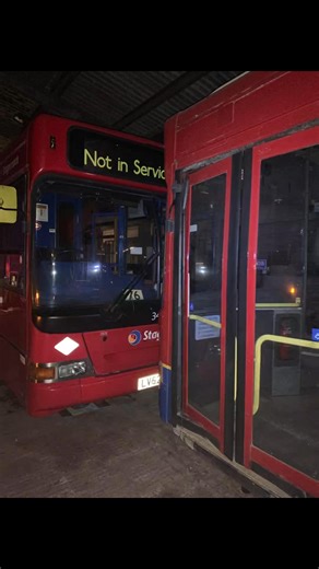 4.4K views · 69 reactions | SLD at night reel #buspreservation #AlexanderDennis #SLD #Enviro200 #dennisdart #E200 #transbusinternational #afterparty #nightlife #nightphotography | South London Dart Collection | Facebook