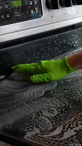 286K views · 1.5K reactions | Cleaning Your GLASS Cooktop Like a PRO #cleaning #housecleaning #cleaningmotivation #cleaningtips | Clean That Up | Facebook