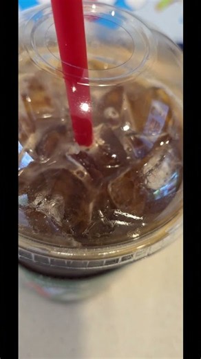 서울2,6호선 합정역 맛집 :2025.12 아이스 아메리카노 - 메머드커피 합정점 Korean Coffee #제물포역TV