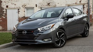 Car Review: 2023 Nissan Versa | Reviews