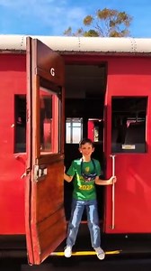 💞🥳 This past long-weekend we had SO much fun! Our Overberg Explorer was launched and we couldn’t have asked for anything better. 🚂🤩 Charismatic Clare was as popular as ever, carrying excited, happy passengers of all ages and abilities through scenic views to the vibrant Elgin Railway Market and back to Botrivier. 📆📲 For all of you that have been asking, the team are busy working on adding new dates to do more of these trips. These should be up next week so we will keep you posted. 🎥: @lel