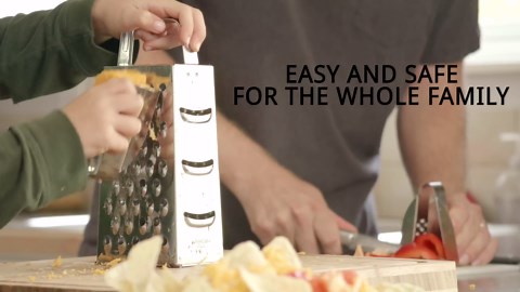 Grater Guard for Cutting Vegetables/Grating with Mandoline Slicer, Stainless Steel Protector for Food, Dishwasher Safe Finger Guard