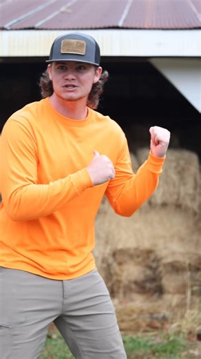 38K views · 1.5K reactions | Dad was a Hay Hauler in his farm Days #farmtok #agriculture #southern #country | SNUFF CUP | Facebook