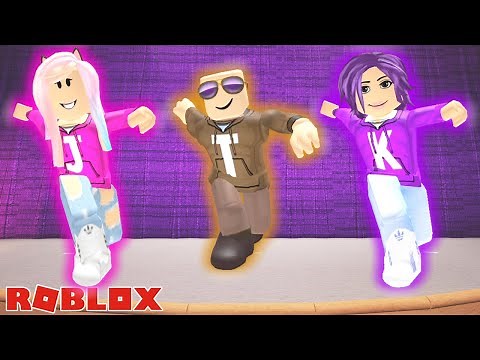 Who is the Best Dancer?! / Roblox: Dance Your Blox Off