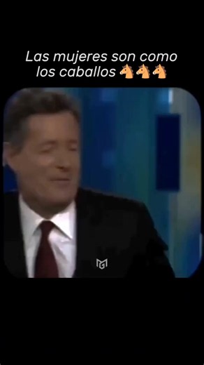 🐺 Freeman acaba de describir uno de los principios más contraintuitivos de la atracción. 🚫 Y funciona porque va contra todo lo que te enseñaron. ❗La mayoría persigue. Insiste. Se queda mirando. Y eso comunica necesidad. 🐺 Pero cuando haces lo opuesto, despiertas algo mucho más poderoso: La curiosidad y la EXPECTATIVA. La curiosidad es el motor de la atracción. 🌹Ella quiere entender por qué no la estás persiguiendo como todos los demás. 🐺🍷 Y eso es psicología, no suerte. Es estrategia. Dond