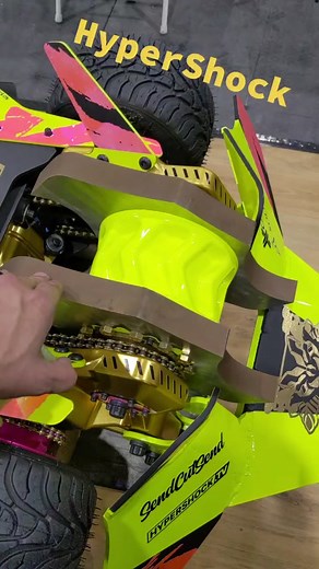 HyperShock Team Battles in BattleBots 2018