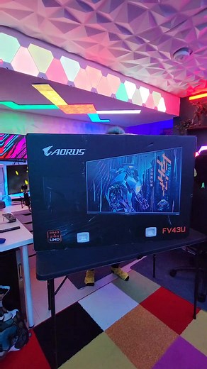 AORUS-FV43U 43