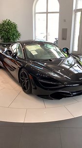 Stunning 720S at THE COLLECTION - 𝐅𝐨𝐫 𝐌𝐨𝐫𝐞 𝐈𝐧𝐟𝐨: http://bit.ly/33i9ooi | duPont REGISTRY