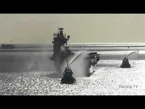 FAREWELL HMS OCEAN - HMS OCEAN L12 ENTERS DEVONPORT FOR THE FINAL TIME - 9th February 2018