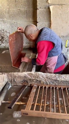 Traditional Papermaking Technology and Craft Process